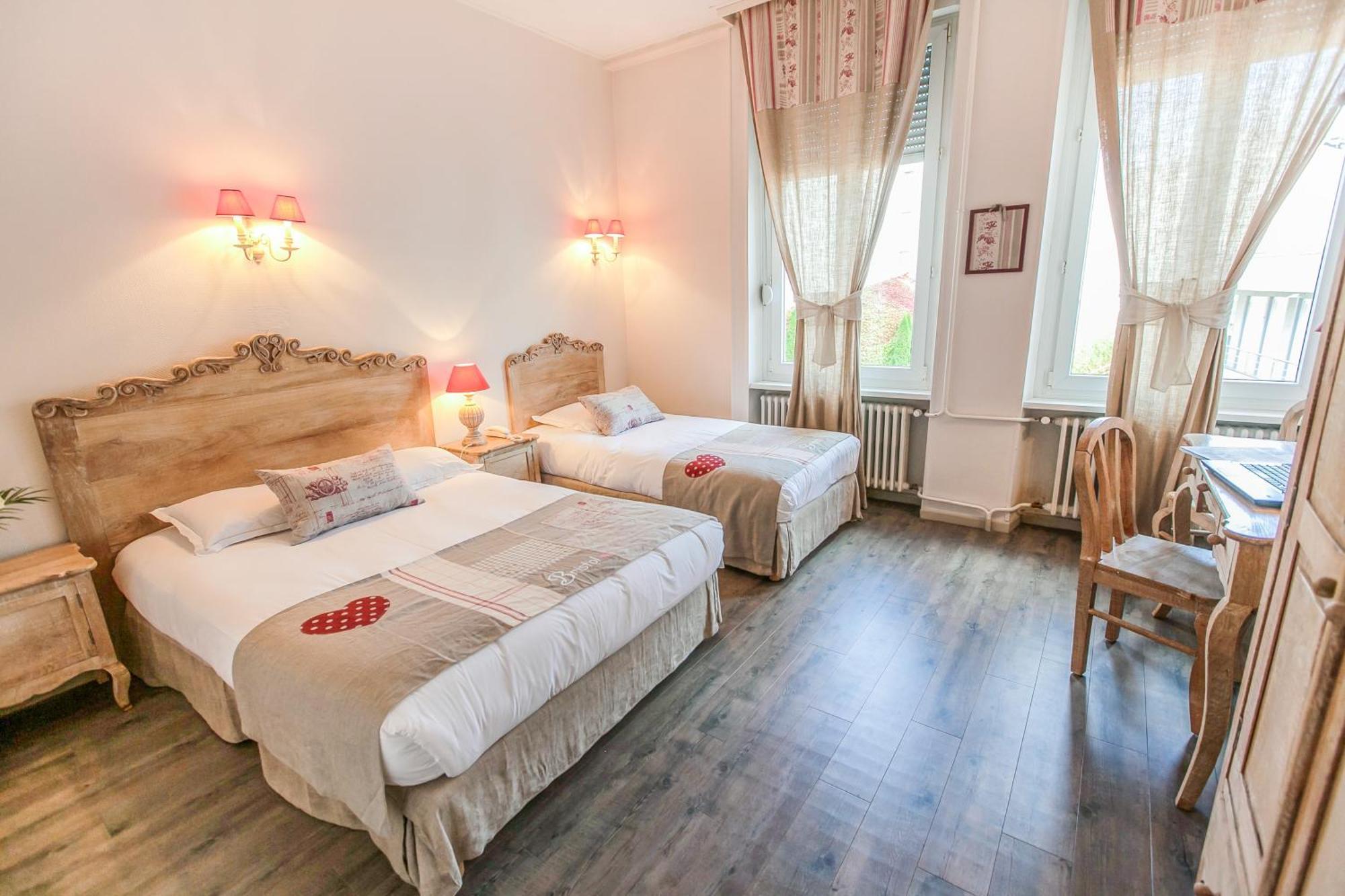Brit Hotel Bristol Montbeliard Centre Экстерьер фото